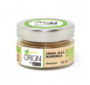 Organic and Vegan almond cream